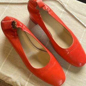 VGUC red Everlane day heels size 10